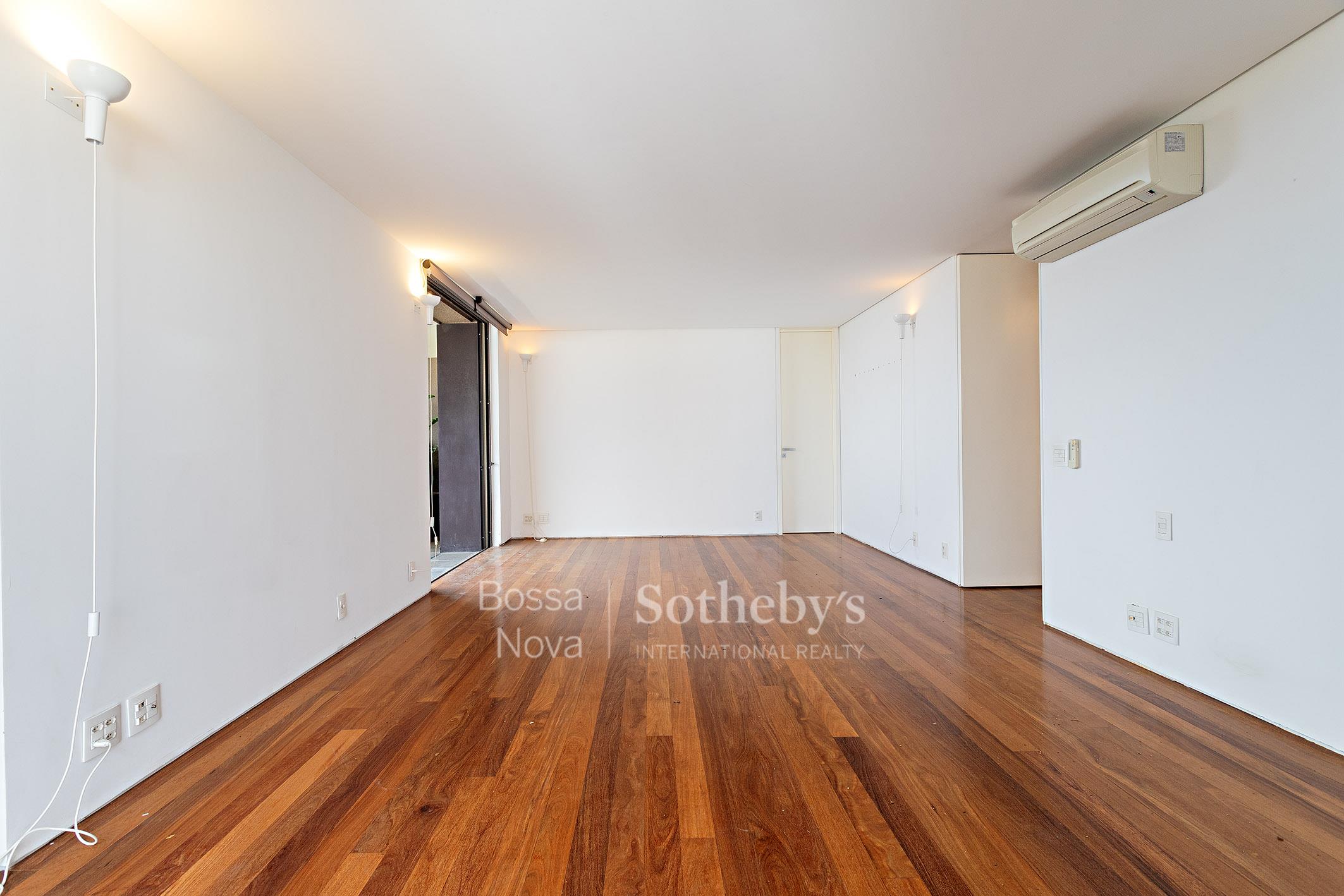 Cobertura Triplex para venda em Vila Madalena